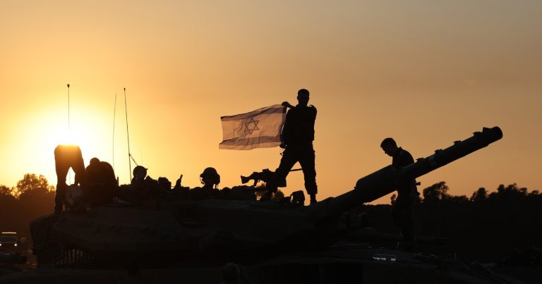 Izraelští vojáci poblíž hranice s Gazou během příměří