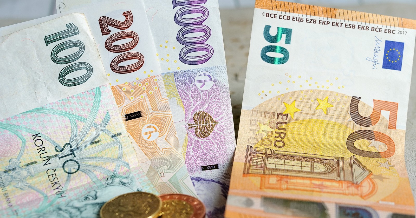 Peníze - ilustrační foto