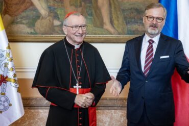 Premiér Petr Fiala přijal vatikánského státního sekretáře, kardinála Pietra Parolina