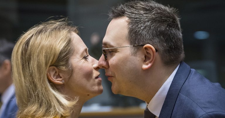 Šéfka unijní diplomacie Kaja Kallasová a český ministr zahraničních věcí Jan Lipavský