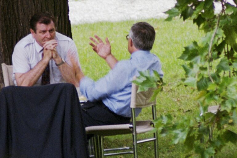 Vladimír Mečiar a Václav Klaus na archivním snímku