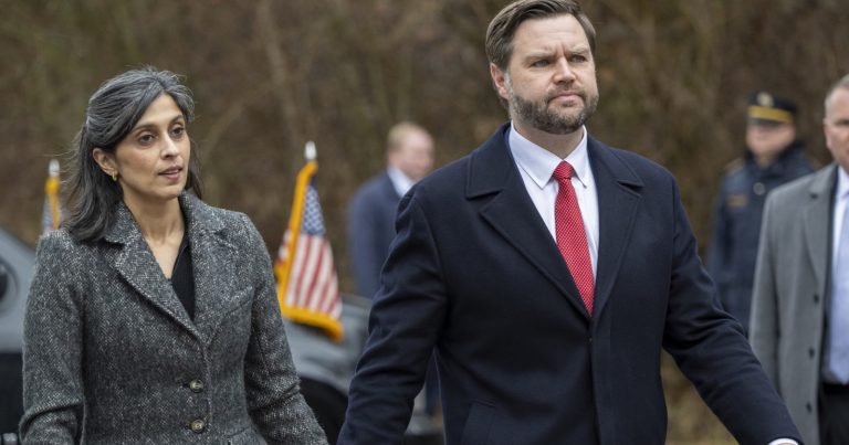 Americký viceprezident J. D. Vance se svou manželkou