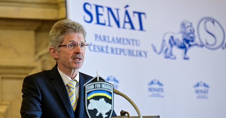 Předseda Senátu Miloš Vystrčil (ODS)