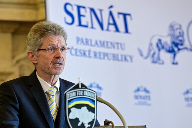 Předseda Senátu Miloš Vystrčil (ODS)