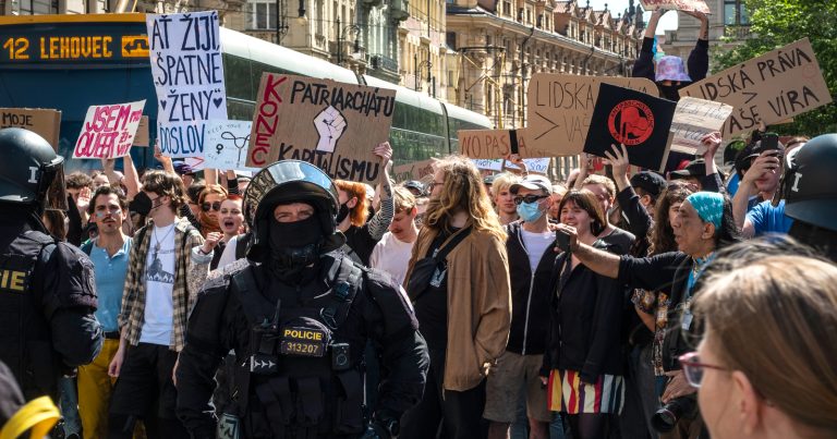 Aktivisté z Pochodu pro život