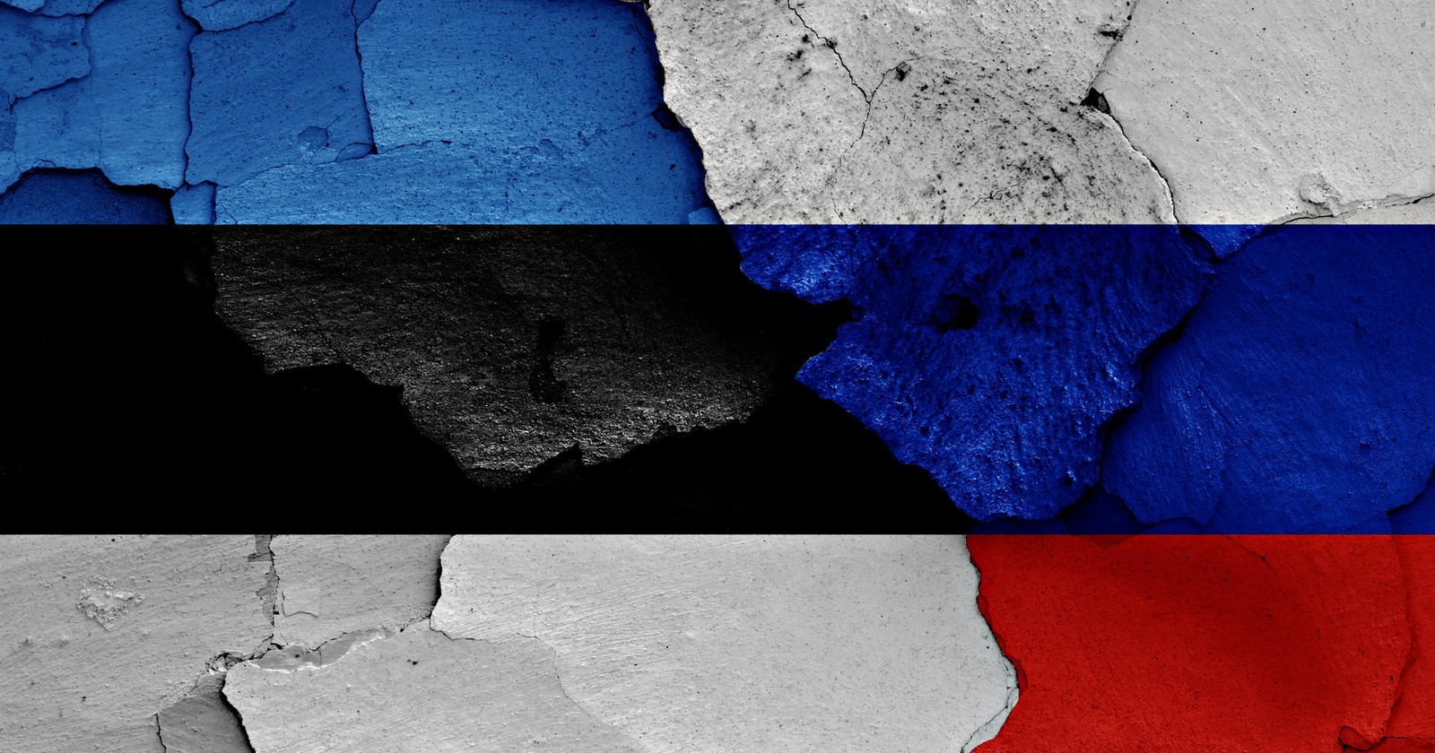 Koláž estonské a ruské vlajky