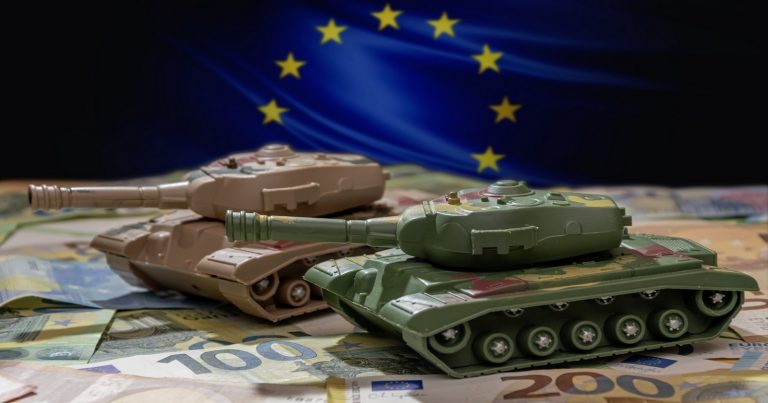 Vojenská a finanční pomoc Ukrajině - ilustrační foto