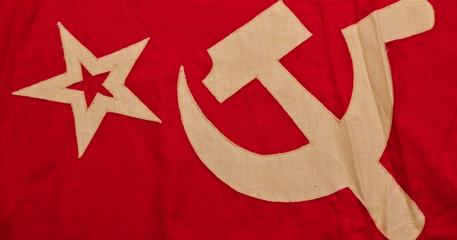 Komunismus a socialismus - ilustrační foto