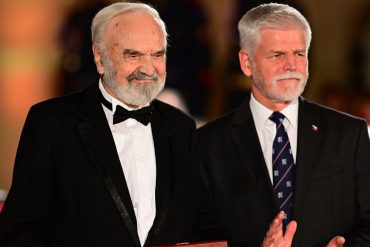 Vyznamenání od Petra Pavla se dočkal i Zdeněk Svěrák