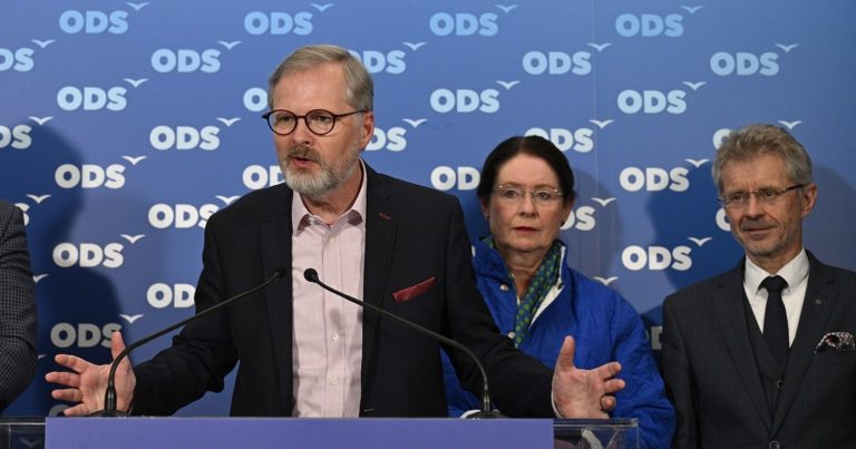 Petr Fiala, Miroslava Němcová a Miloš Vystrčil