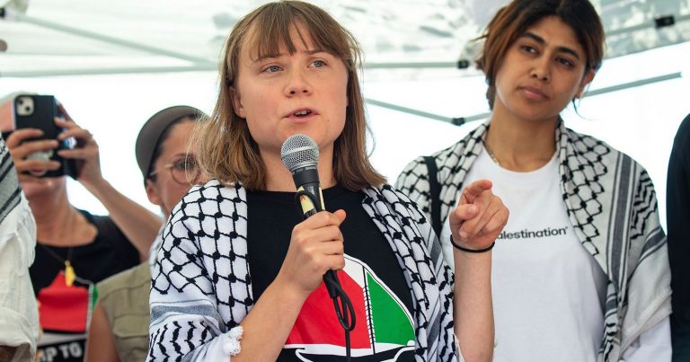 Greta Thunberg zachraňuje Gazu